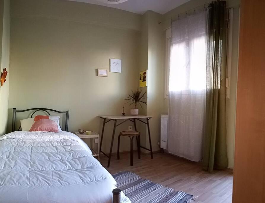 公寓 Ithakis 8: Cozy Family Retreat In Pylaia